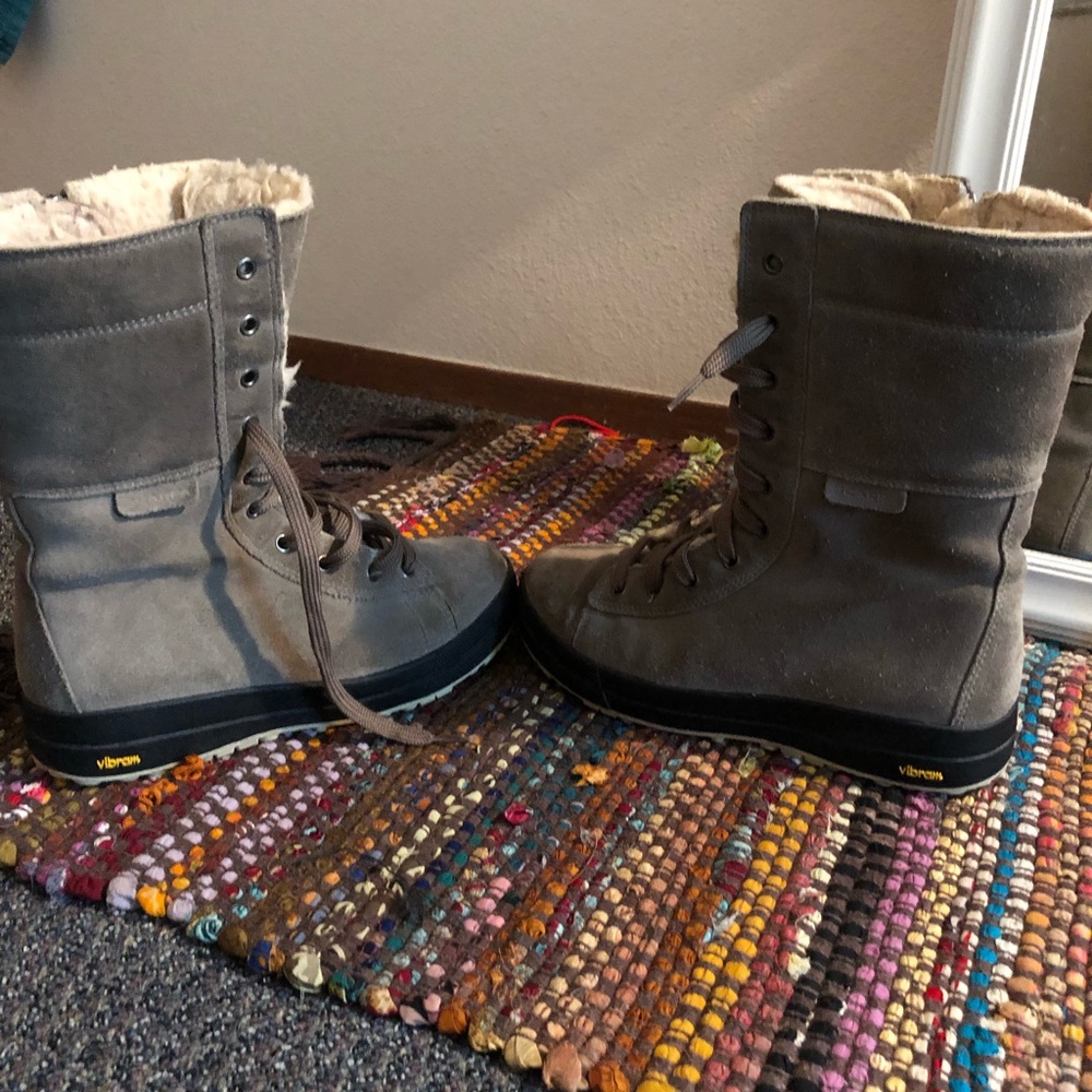 Scarpa wool-insulated boots